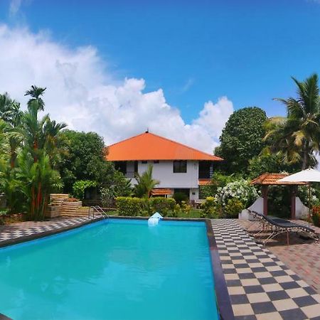 Green Palace Ayurveda Resort, Alleppey Alappuzha Exterior foto